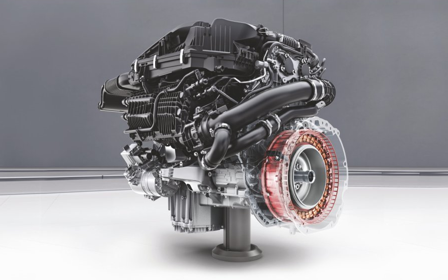 Động cơ Mild-Hybrid trên dòng xe Mercedes-Benz là động cơ "lai điện".